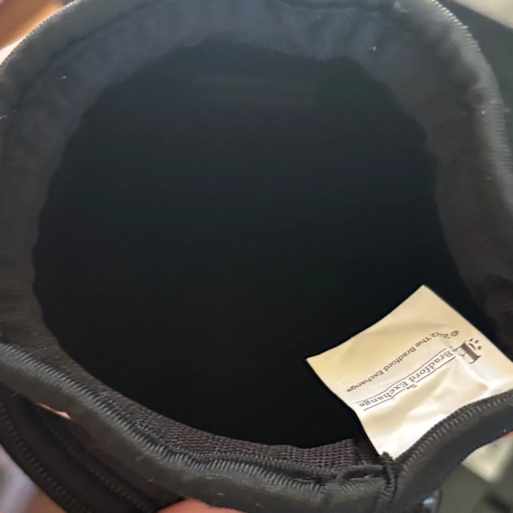 Kangol Black Insulated Bottle Holder